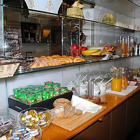 & Restaurant Dankl Szálloda Lofer