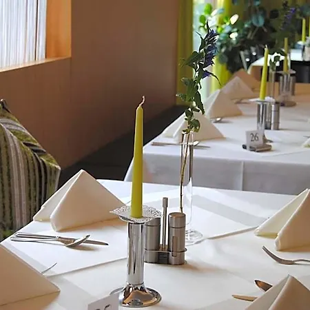 & Restaurant Dankl Szálloda